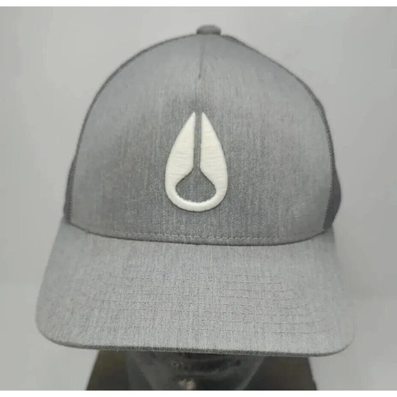 Nixon Men's Trucker Hat adjustable Gray w/White Embroider Logo OSFM Acrylic/Wool - Picture 1 of 9